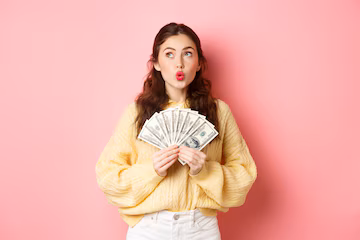 tomi lahren net worth